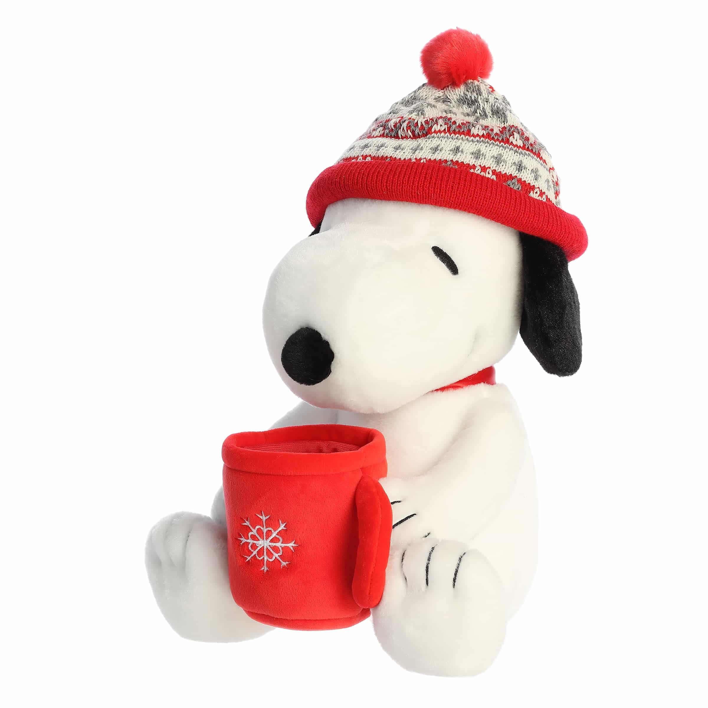 Amazon.com: Aurora® Festive Peanuts® Winter Hat Snoopy with Mug