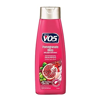 شامبو مرطب VO5 - 12.5 Fl Oz - نعيم الرمان - مستخلص بذور العنب يترك الشعر يبدو نابضًا بالحياة وجميلًا