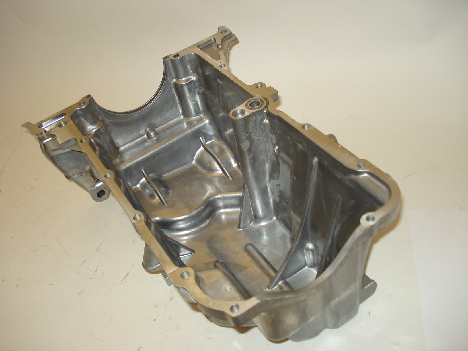 ホンダ 11200-RBC-000　オイルパン 11200-RBJ-000 - Genuine Honda Pan Assembly, Oil