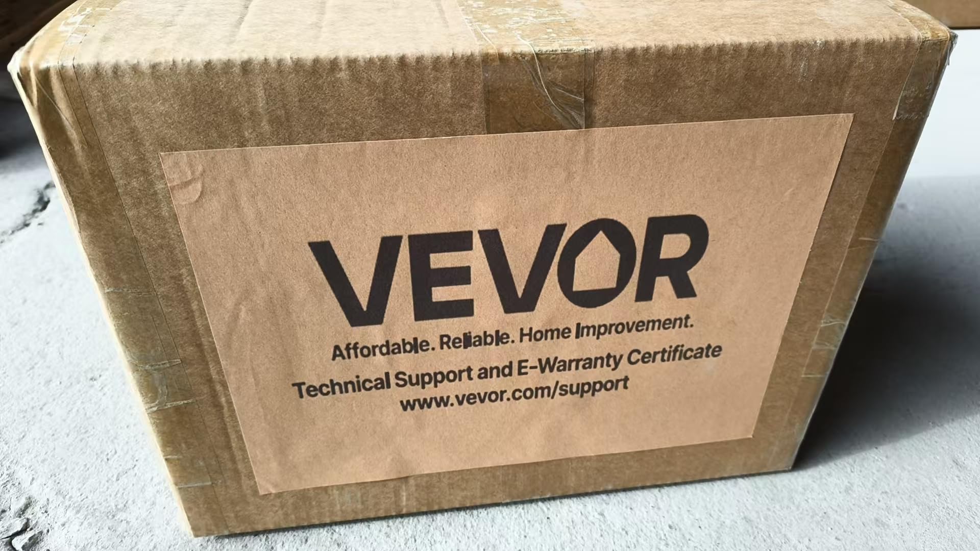 VEVOR Sollevamento Paranco Elettrico a Fune con Carrello 1000kg 220V, Paranco Elettrico Colore Rosso Altezza di Elevazione 3 m / 10 Piedi