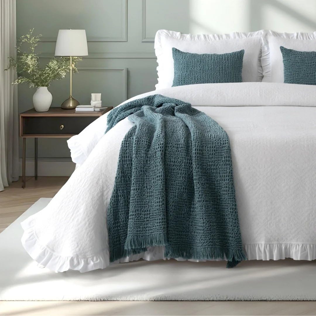 Colcha Marina con Volante Blanco - 50% Algodón, 50% Poliéster - Cama 150 cm (Colcha 240 x 260 cm) - Geométrico- Fabricado Portugal