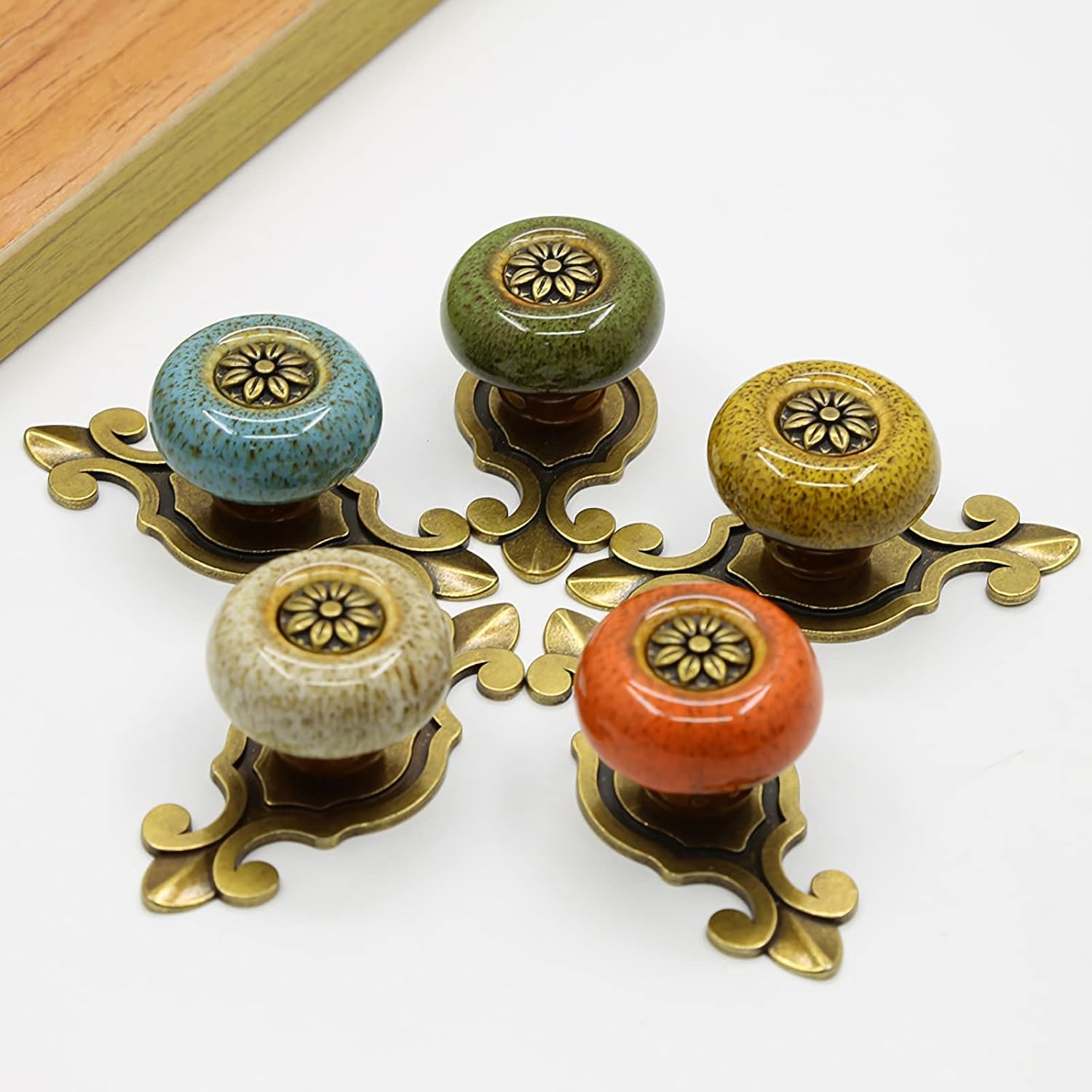 HUAMULAN 10 Pack Retro Ceramic Knobs,Vintage Dresser Kitchen Petal Cabinet Pulls Rustic Zinc Alloy Base Back Plate Kid Cupboard Wardrobe Drawer Door Handles