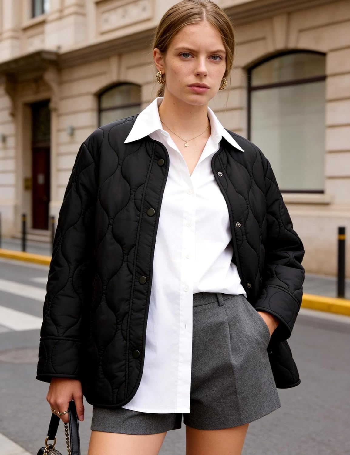 Flygo Women's Oversized Quilted Lightweight Jacket Button Down Puffer Padded Outerwear with Pocket