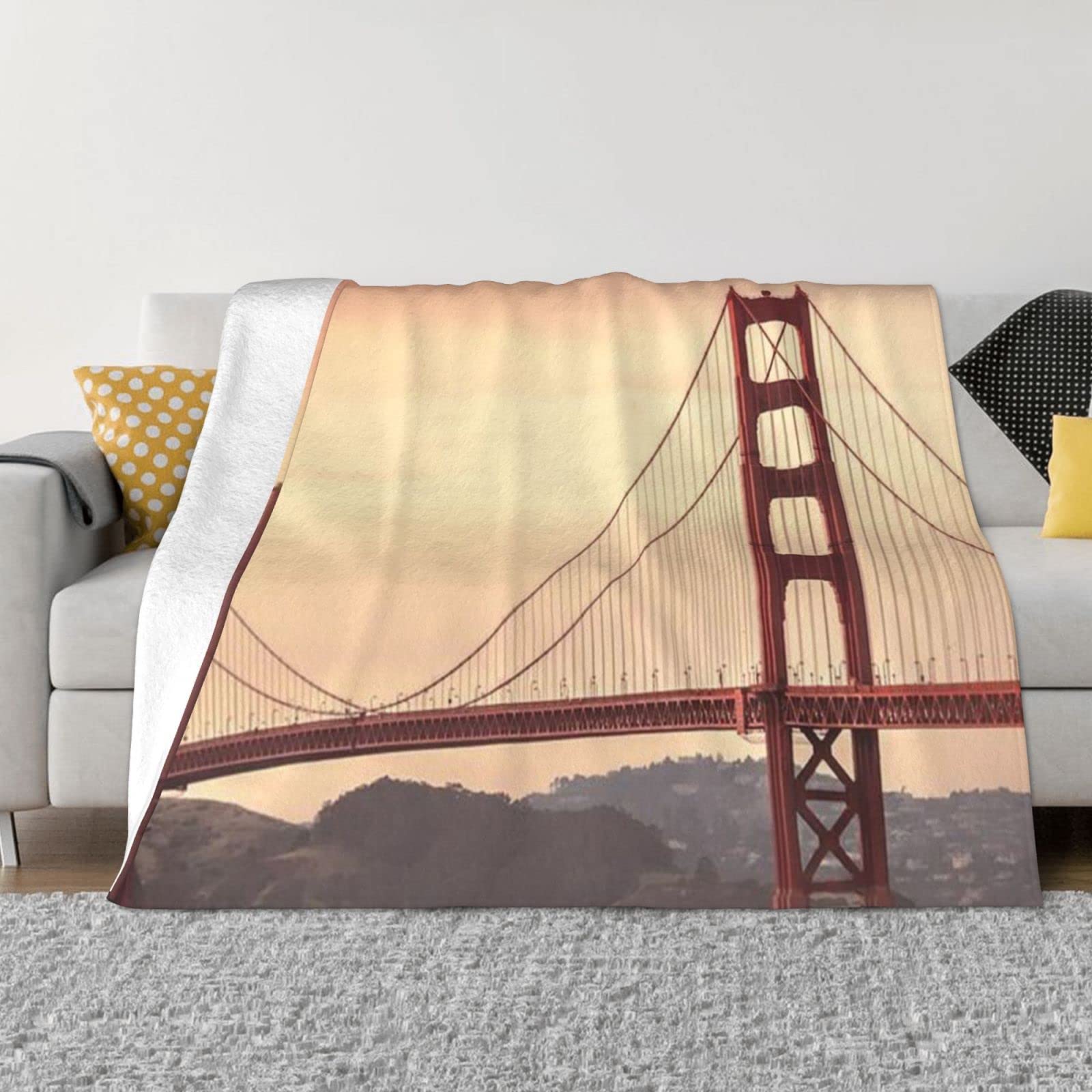 Couverture flanelle Golden Gate Bridge : fini les peluches avec ce plaid chaud doux