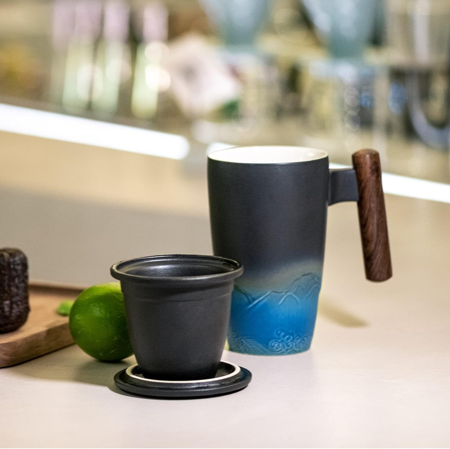 suyika Tomotime Ceramic Tea Cup with Infuser and Lid Tea Mugs Wooden Handle 400ml/13.5oz Black cyan - Image 6
