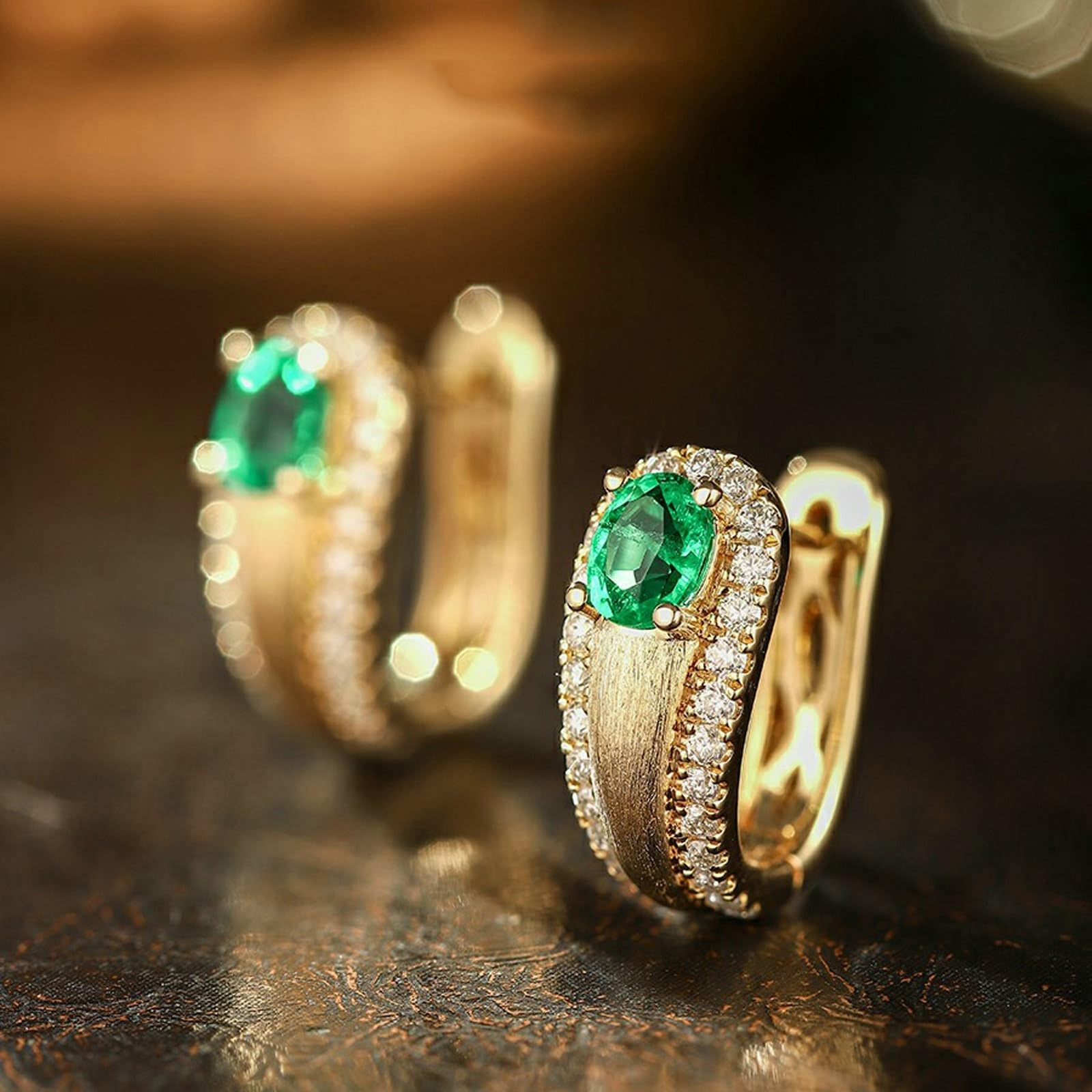 Creole Hoop 9K/14K/18K żółte złoto, zielone 1ct laboratorium stworzone szmaragdowe matowe kolczyki damskie ze szlifem owalnym, prawdziwa biżuteria Moissanit kolczyki sztyfty 18/14/9-karatowe