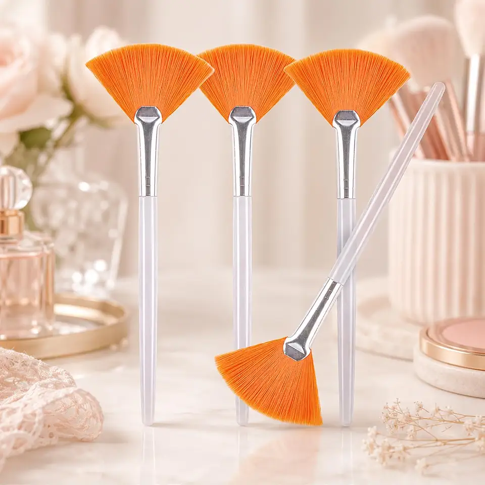 4 pincéis de máscara facial para ventiladores, ferramenta de aplicação de maquiagem sintética macia para creme de lama, peeling de ácido glicólico e cuidados com a pele, amarelo claro