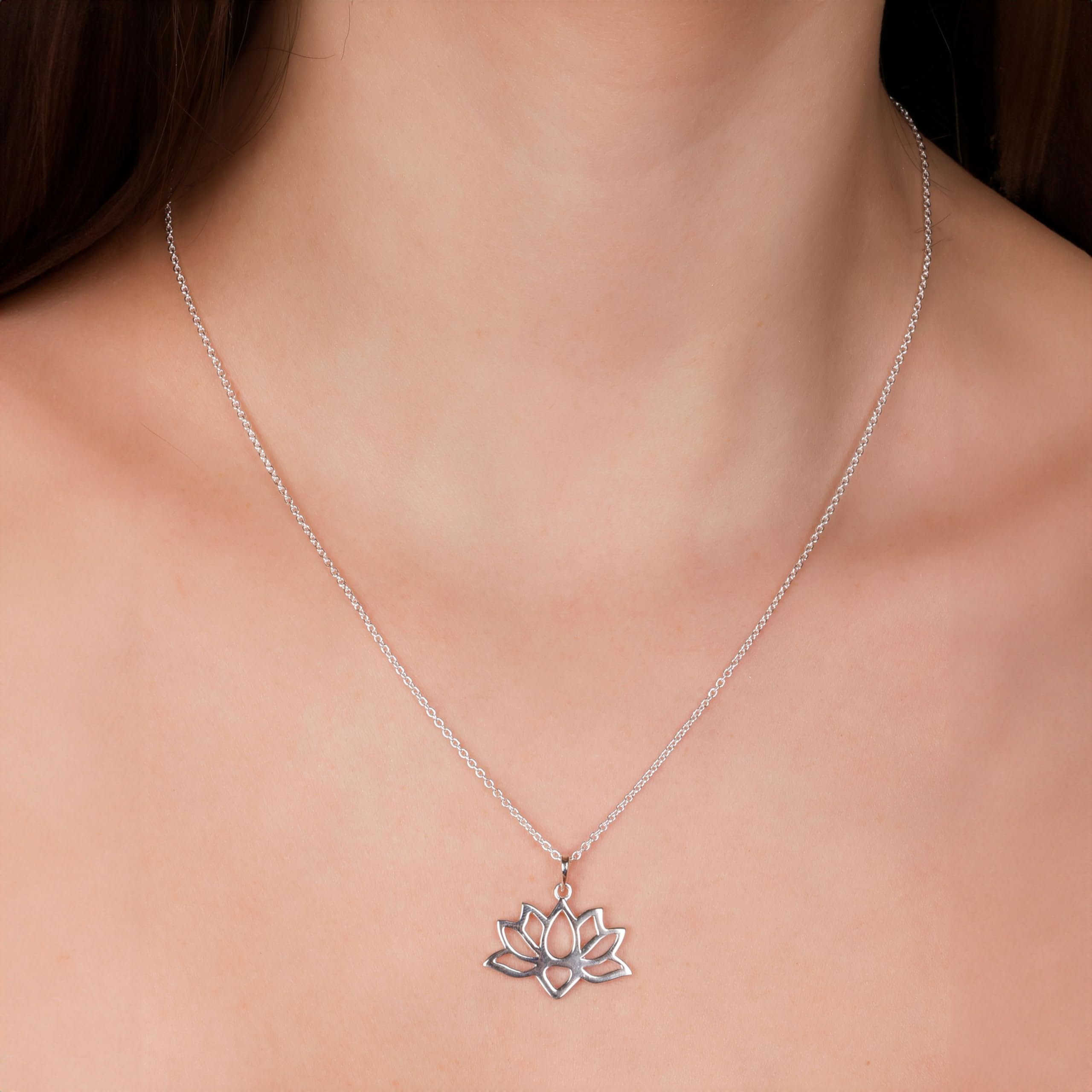 Bling Jewelry Fiore Di Loto Aperto Di Giglio Di Fiori Di Zen Buddhista Ciondolo Collana Per Donne Adolescenti Yogi .925 Argento Sterling