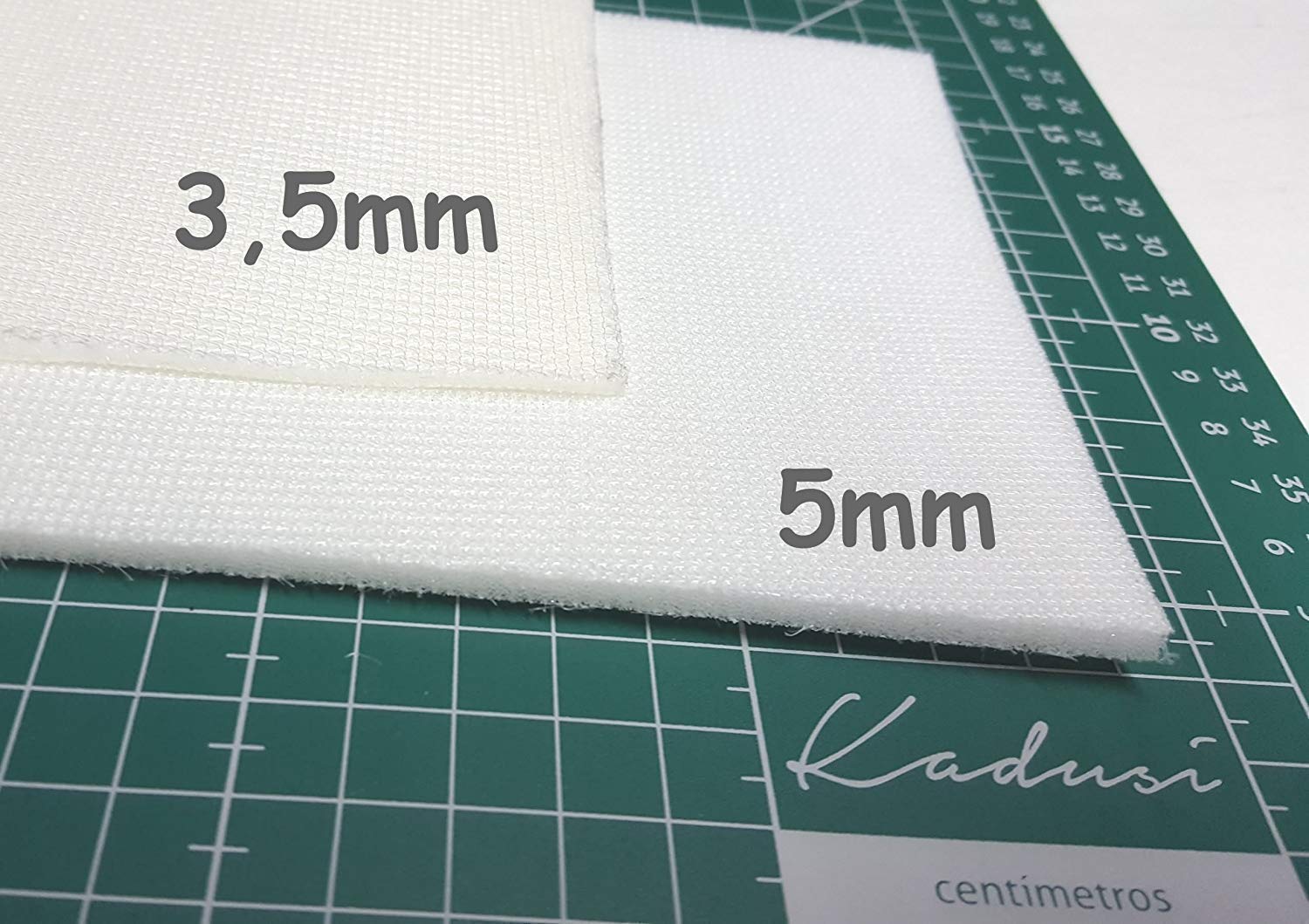 Stabilizzatore di schiuma da 3,5 mm, con fodera, per scrapbooking, venduto a metri (20 m) Larghezza: 80 cm.