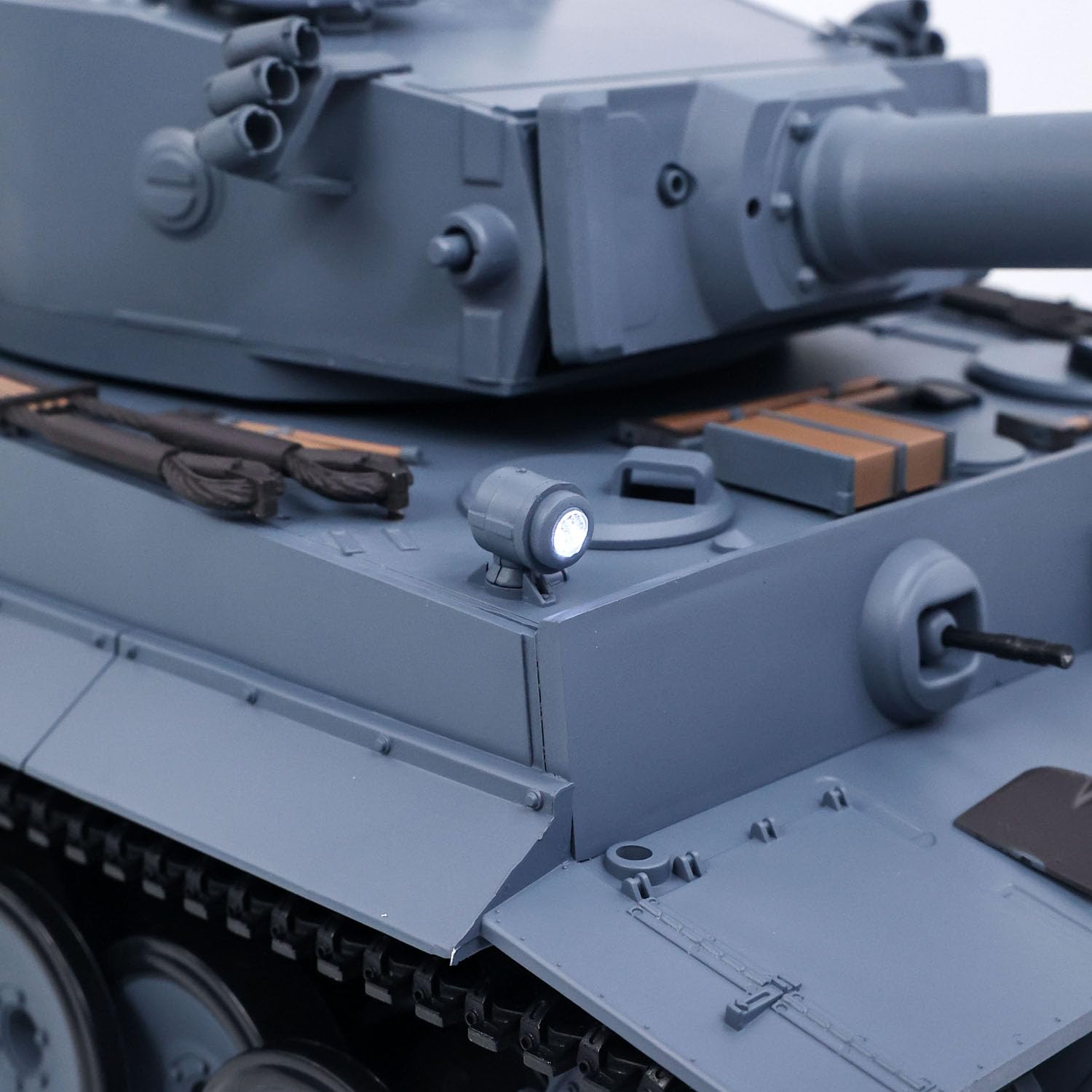 TOUCAN RC HOBBY 2.4Ghz Henglong 1/16 Escala 7.0 Plástico Ver German Tiger I RTR RC Tanque Modelo 3818