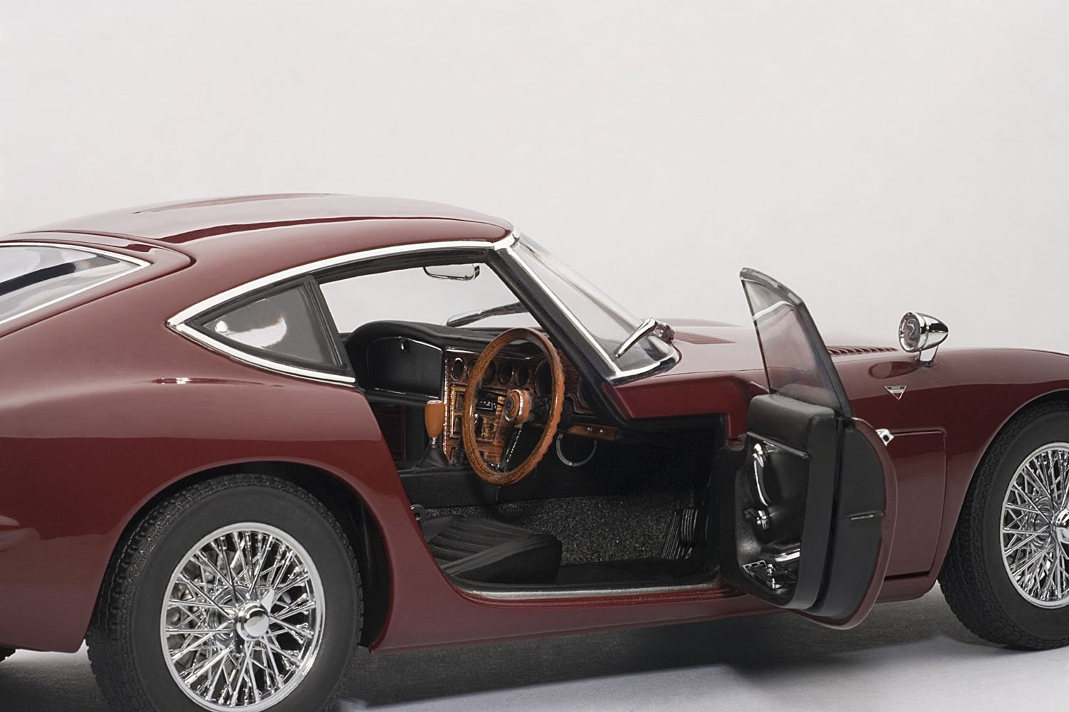 Amazon | AUTOart 1/18 トヨタ 2000GT ワイヤースポークホイール