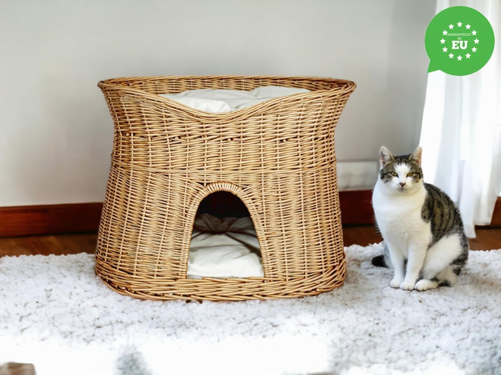 Katzenkorb zum Schlafen – Katzenhütte Indoor – Größe L: 60 cm oval – Katzenhöhle aus Weide – Zweistöckiger Hunde – oder Katzenbett mit waschbaren Kissen in Ecru – Natürliche Korbfarbe