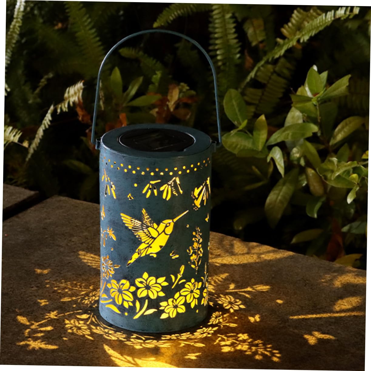 Lanterna Solare da Giardino in Ferro Design Decorativo Traforato