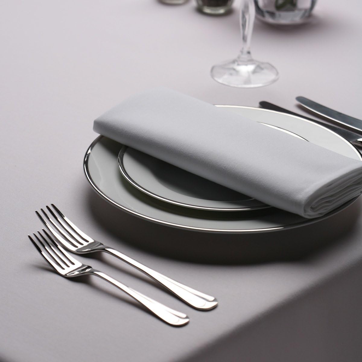 Signature Rectangular Tablecloth Medrite Grey 132 x 230 cm