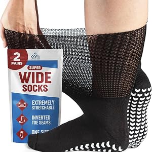 2 Pairs Extra Wide Socks For Swollen Feet Non-Slip Hospital and Diabetic Socks for Men and Women