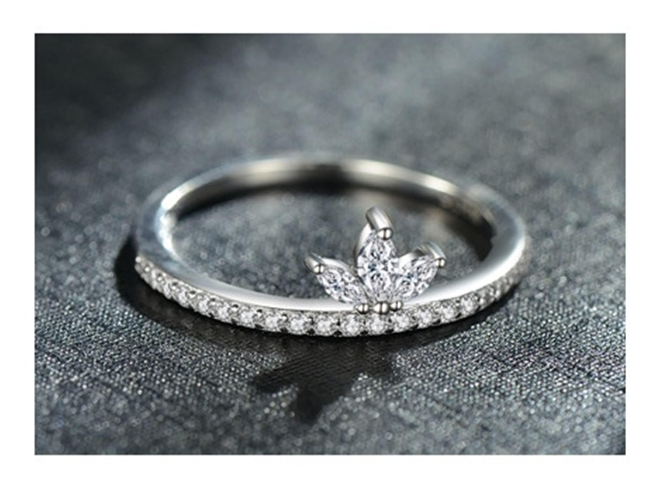 Anillo de oro blanco de 9 K/14 K para mujer, anillo de moissanite, piedras con incrustaciones de flores para parejas, anillos para mujer