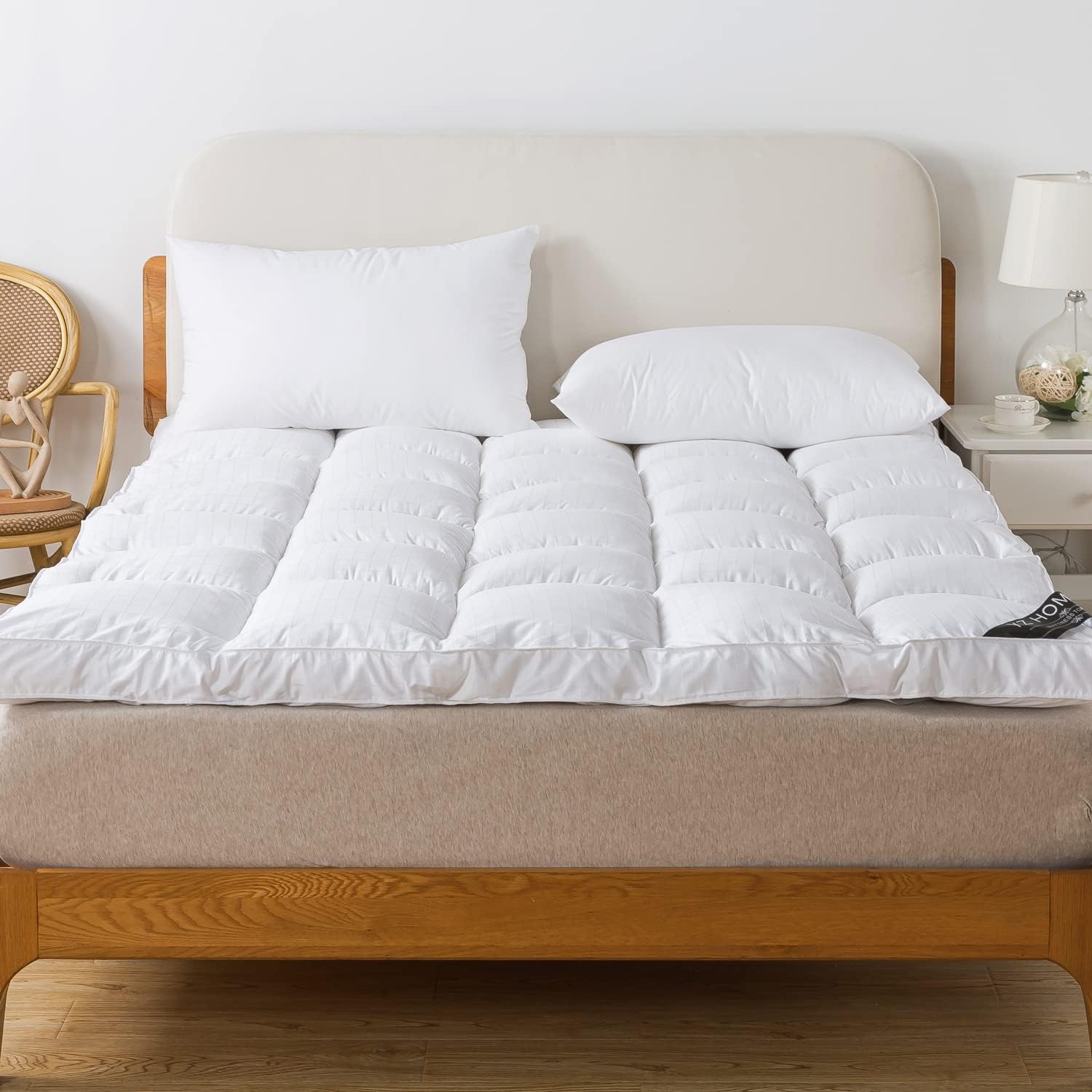Breathable Mattress Topper Full Size, Extra Thick Mattress Pad Quilted Pillow Top Plush Soft, with Fluffy Down Alternative Fill and 400TC Cotton Cover, for Back Pain Relief and Support(54x75 inches)