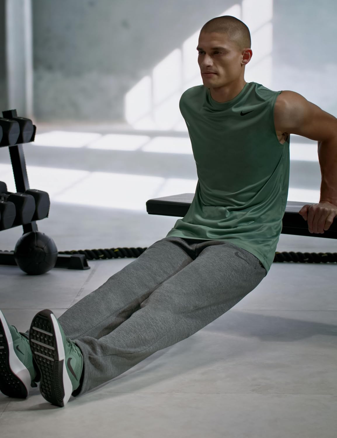 Nike Men's Therma Training Pants - Image 2