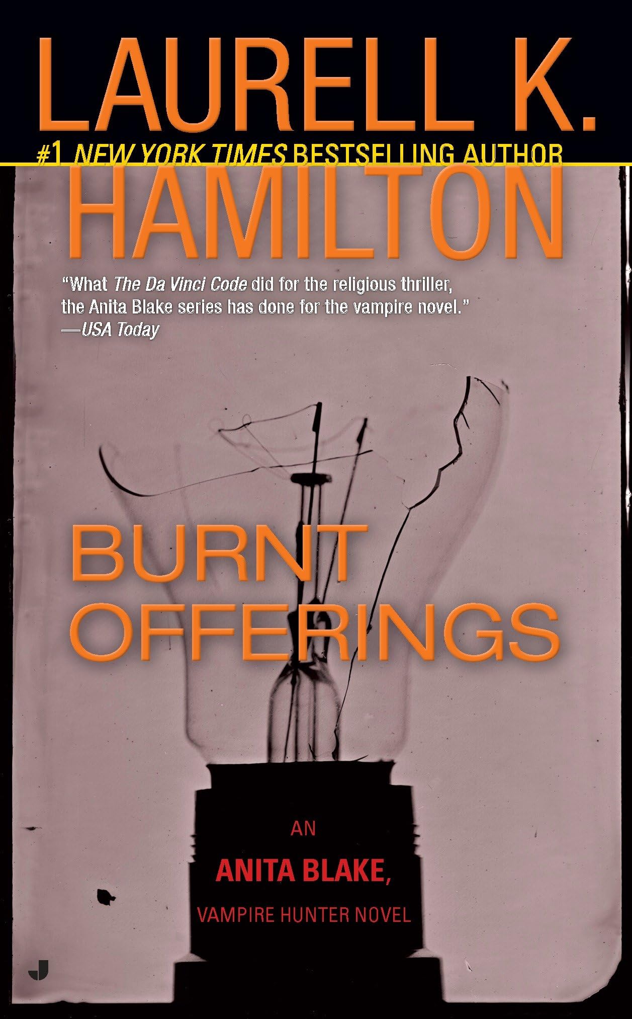 Cover of Burnt Offerings (Anita Blake, Vampire Hunter, Book 7)