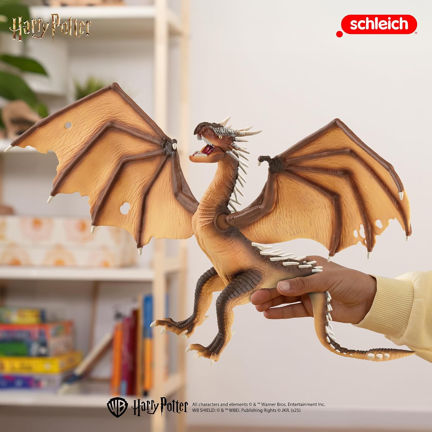 Schleich Harry Potter - 9" Hungarian Horntail Dragon Figurine - Wizarding World Collectible Figures for Kids and Adults - Toys for Ages 6+ | 13989