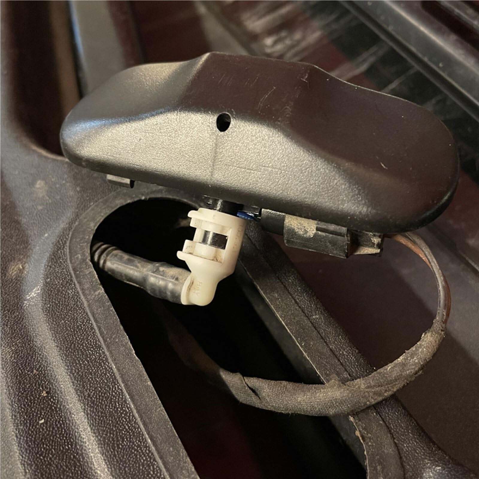 Lavavetri Anteriori Pompa Lavavetri Adatto per VW Polo Golf Passat Caddy Jetta Tiguan 3B0955665C Connettore di accoppiamento per getto della pompa lavavetri per auto Pompa acqua lavaggio