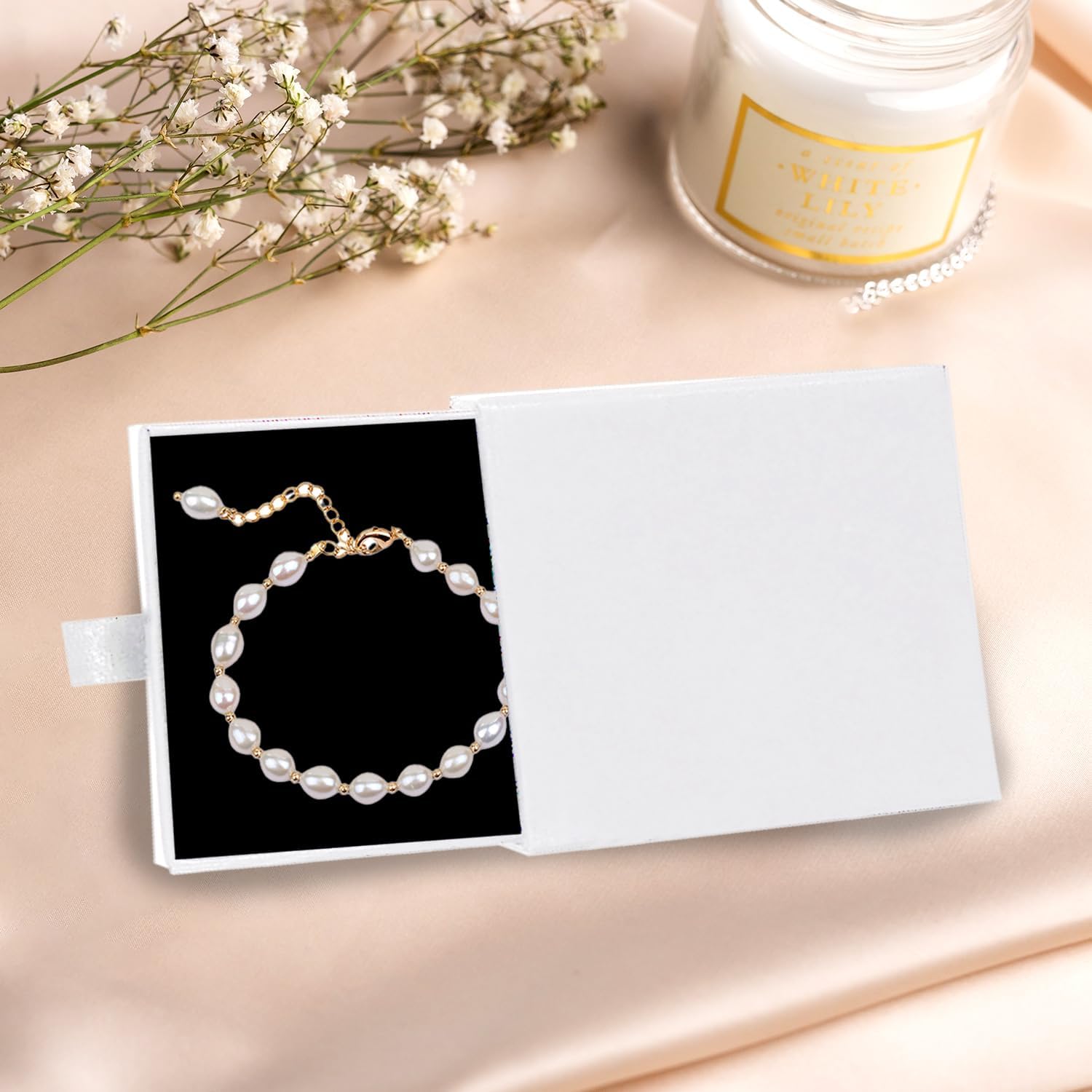 1 stuk Sieraden Geschenkdoos Papier Sieraden Display Geschenkdozen 9 * 9 * 1.7cm/3.5 * 3.5 * 0.6in Kleine Geschenkdoos voor Ketting Oorbellen Ring Sieraden Opslag(Roze
