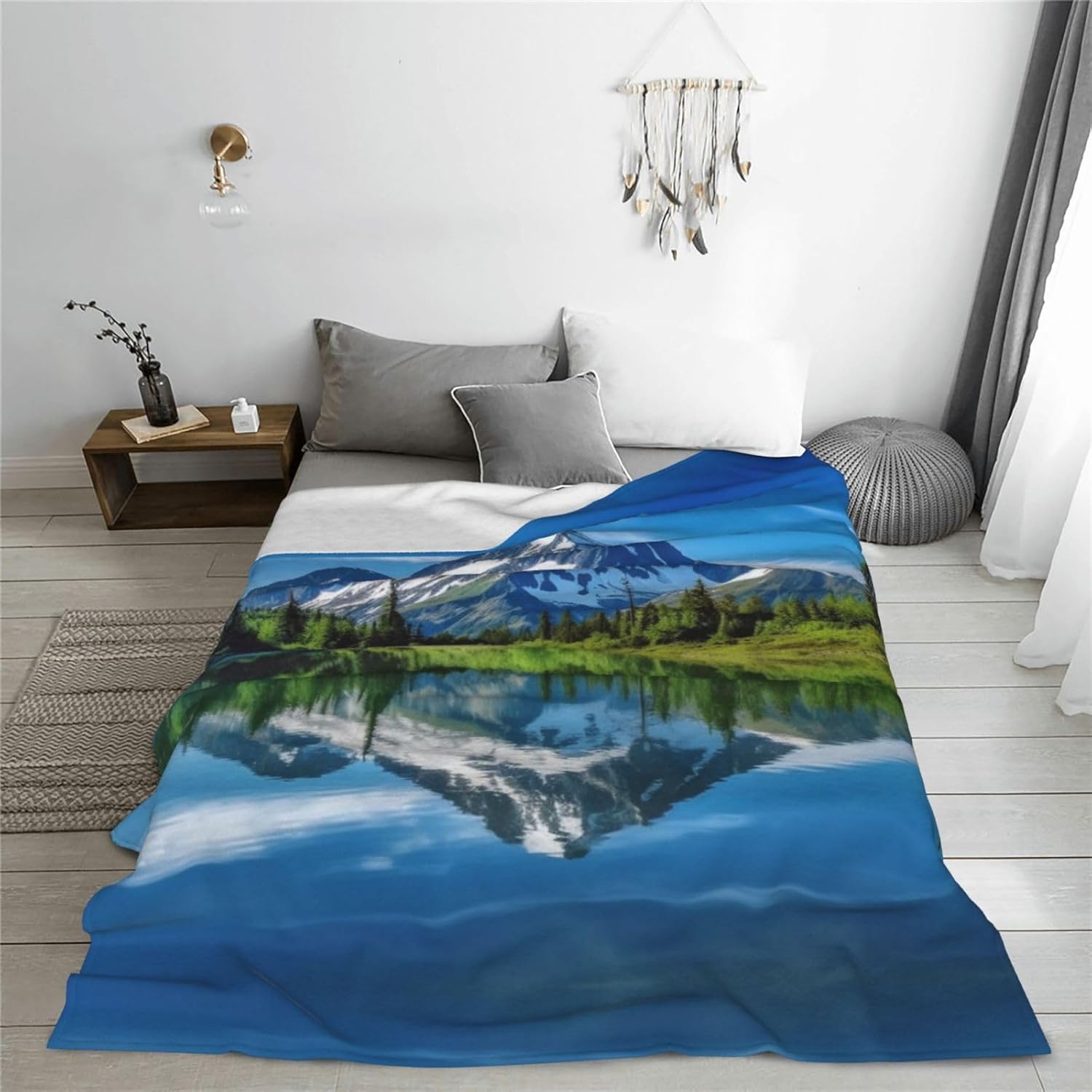Throw Blanket for Couch Super Soft Cozy Bed Blanket Ultra-Soft Micro Mountain Reflection in Lake Blankets for All Season Warm Lightweight Fleece Throw Blankets for Sofa Bedroom Living Room 80"x60"