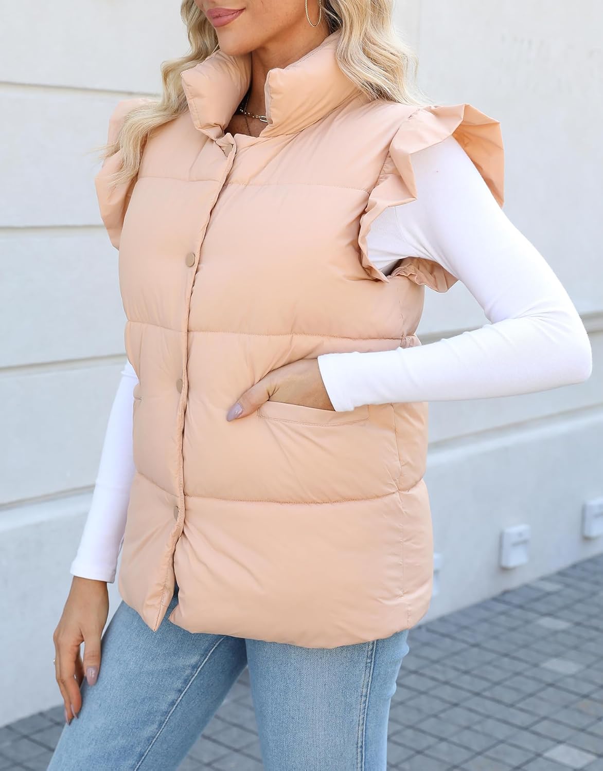 Kedera Womens Christmas Plaid Puffer Vests Ruffle Sleeveless Lightweight Quilted Vest Fall Winter Padded Gilets Coats - Image 3