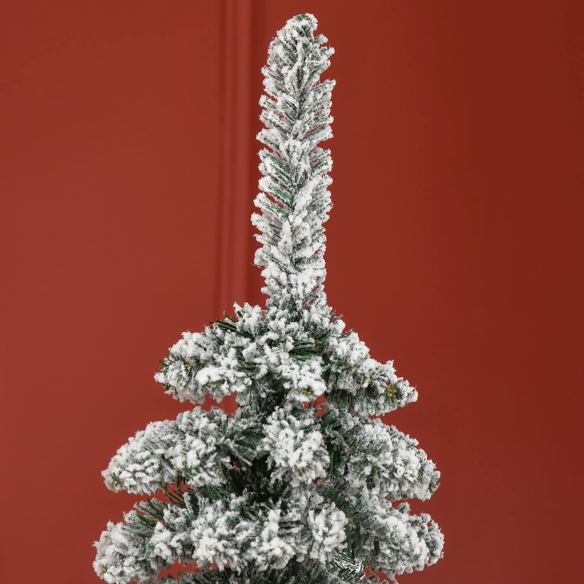 HOMCOM Künstlicher Weihnachtsbaum 180 cm mit Kunstschnee, 395 Spitzen | Tannenbaum Künstlich, Christbaum Weihnachtsdeko, inkl. Metallständer, für Drinnen
