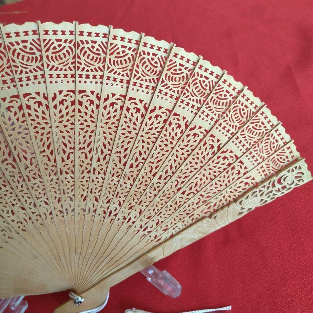 専用　白檀扇子　宮脇賣扇庵　木製 透かし彫り 扇 専用 白檀扇子 宮脇賣扇庵 木製 透かし彫り 扇 宮脇賣扇庵 白檀扇子