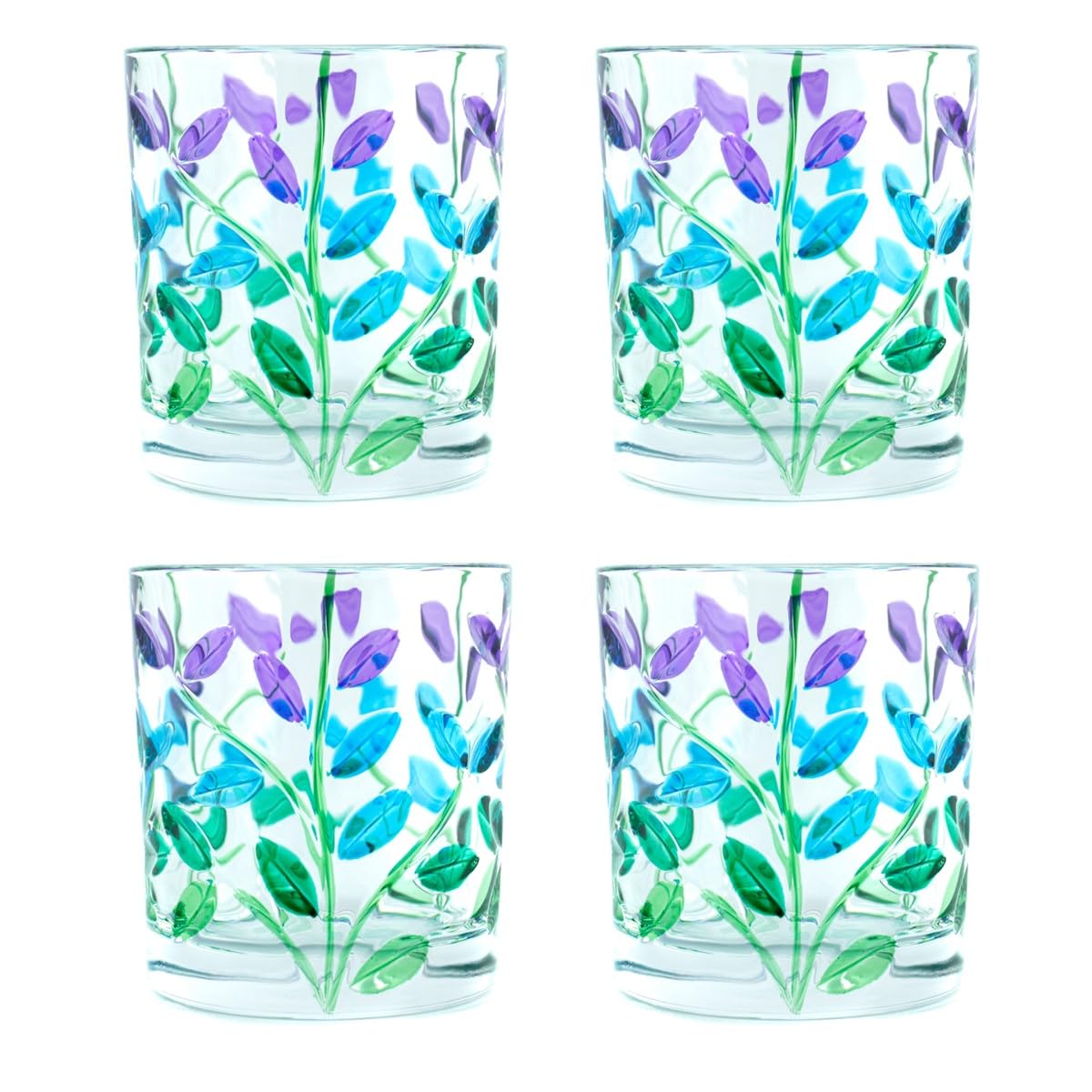 Gobelets en verre de Murano contre les tables ternes vaisselle peinte à la main vibrante