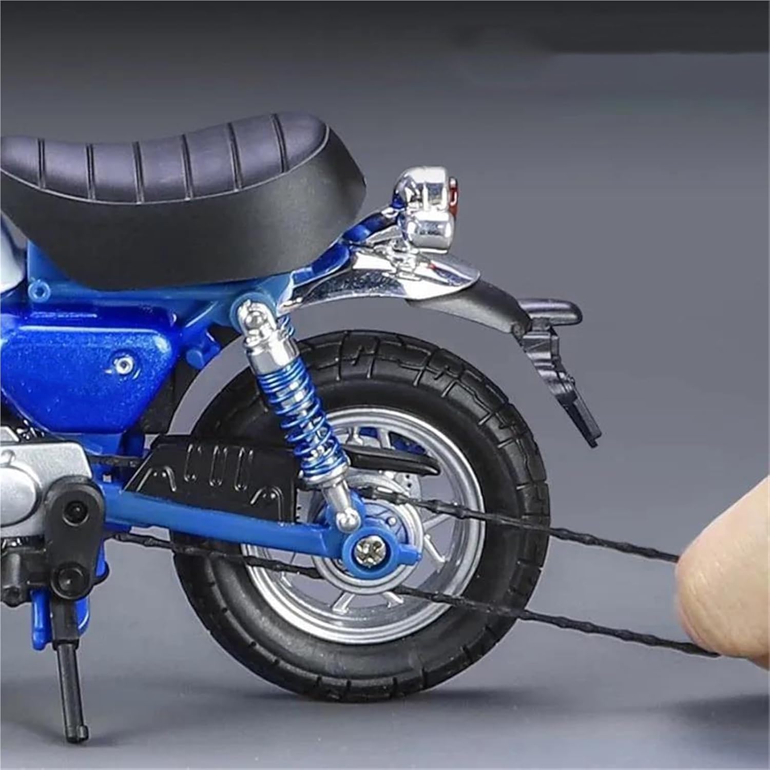 Collection Die Cast Toy Simulation Sound and Light Off Road Collection Toys 1:12 for H-ONDA for Monkey 125 Alloy Motorcycle Model(Yellow)