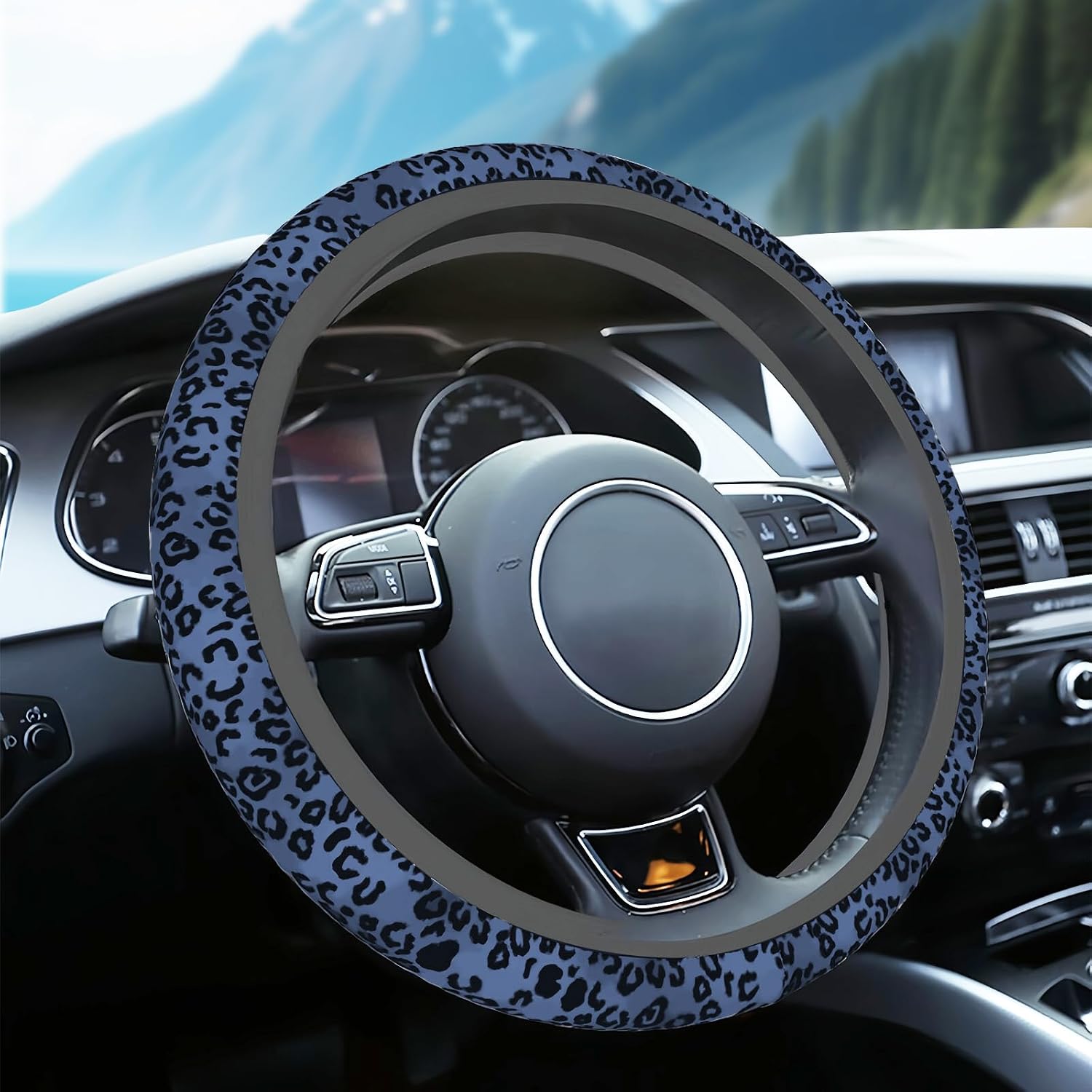 Leopard Print Steering Wheel Cover, Non-Slip Soft Steering Wheel Cover, Cheetah Print Car Accessories for Women, Universal 15 Inch Girly Car Accessories for Sedan, Truck, SUV