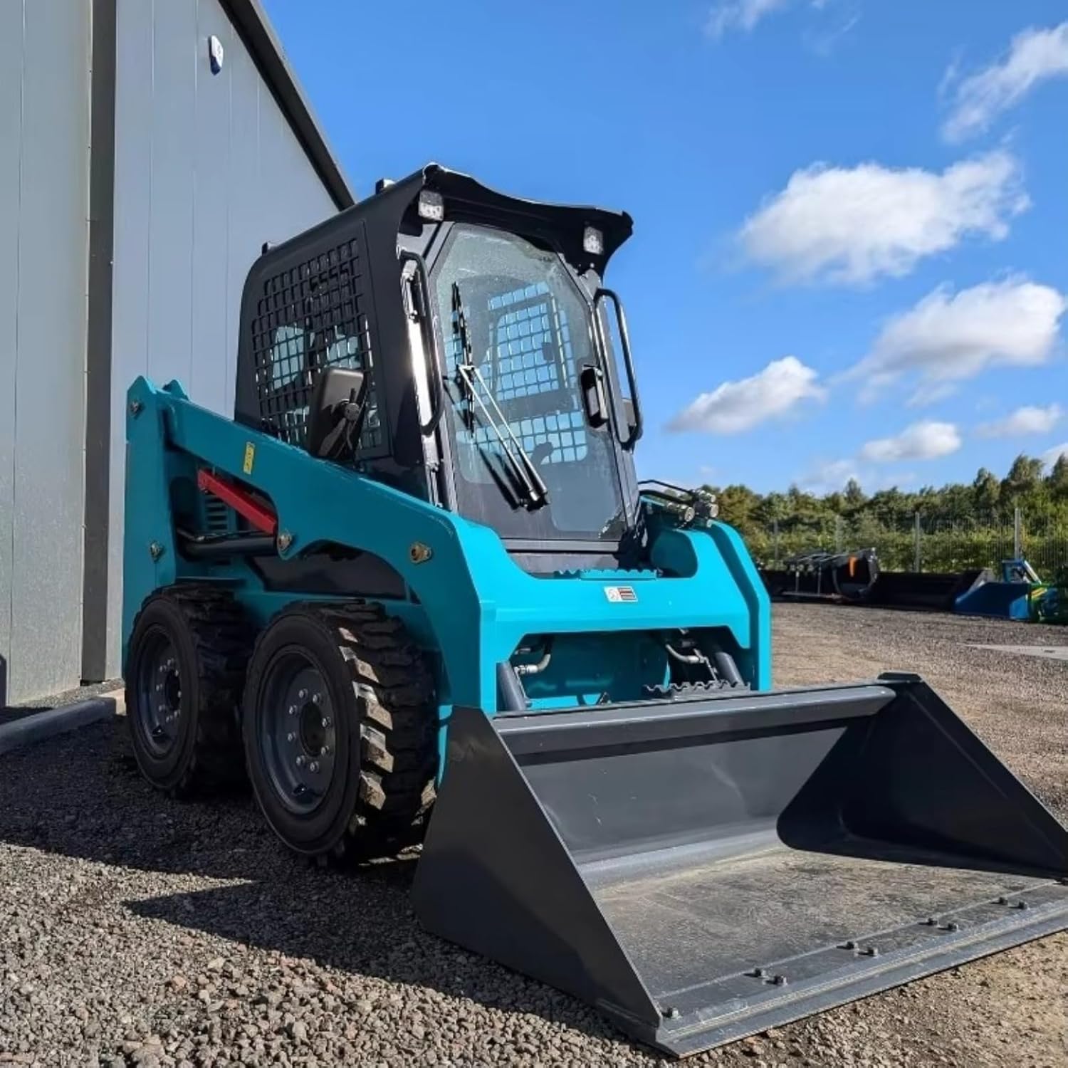 Skid Steer Loader Mini Skid Steer Loader with Front Bucket, Attachments for Construction, Farming, Industrial Heavy Duty Use