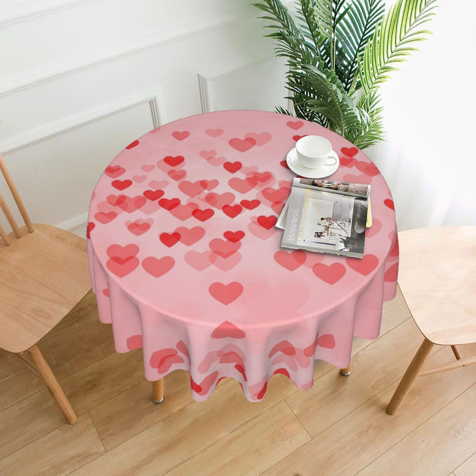 Nappe ronde imperméable 152 cm anti-tache à motifs cœurs rouges
