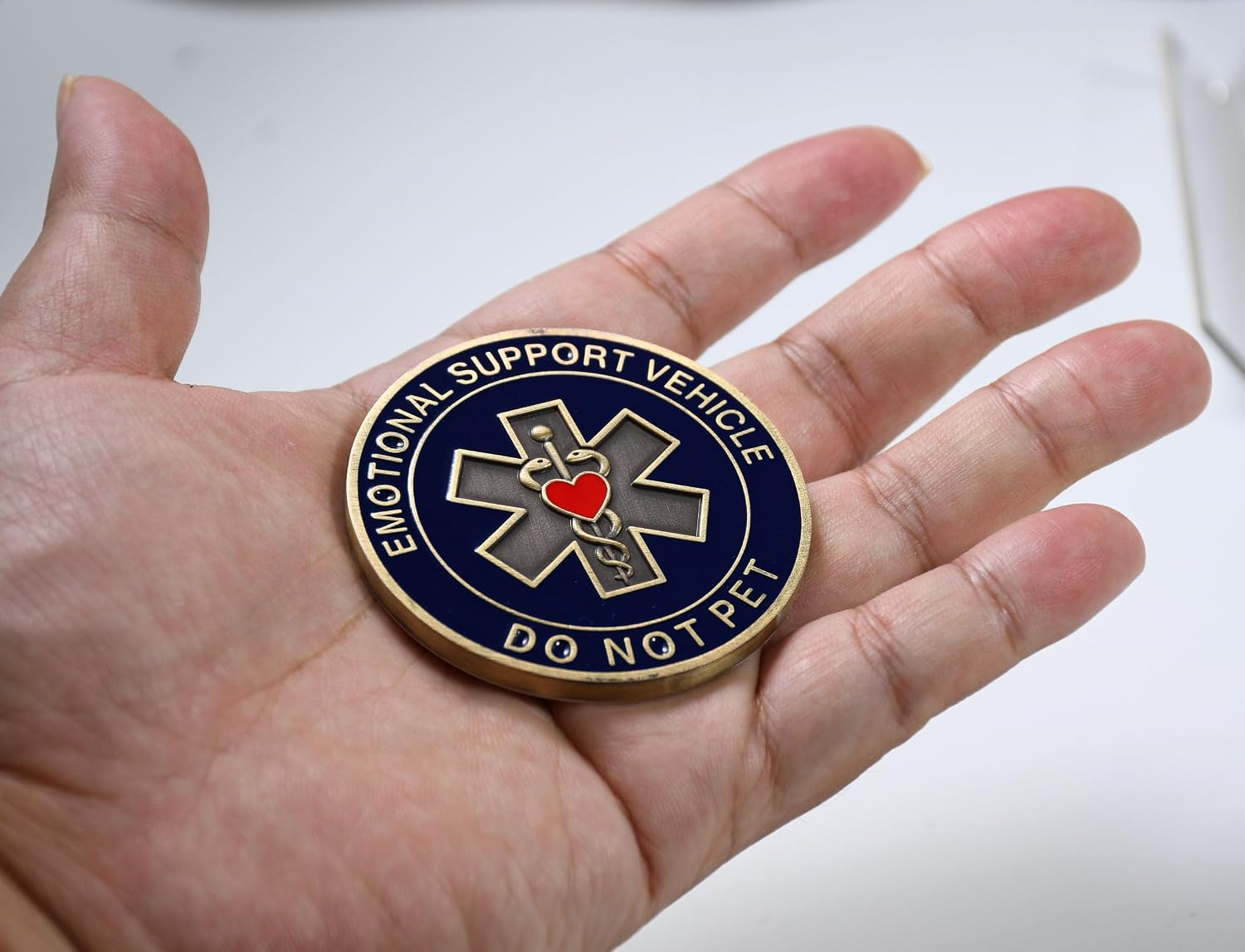 Emotional Support Vehicle 3D Metal Car Emblem - 60mm Funny Do Not Pet Car Badge - Premium Zinc Alloy Decal for Jeeps, Pickups, Cars, Trucks, SUVs