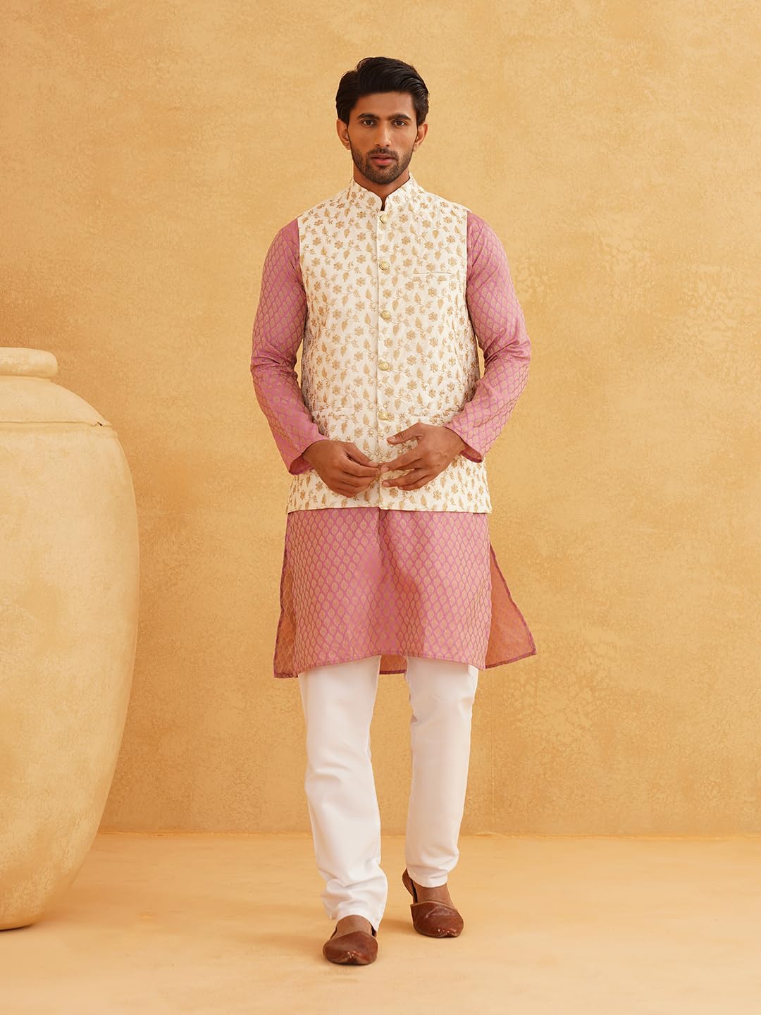 Sojanya (Since 1958 Men'S Silk Blend Kurta Pyjama & Nehru Jacket Combo - Image 7