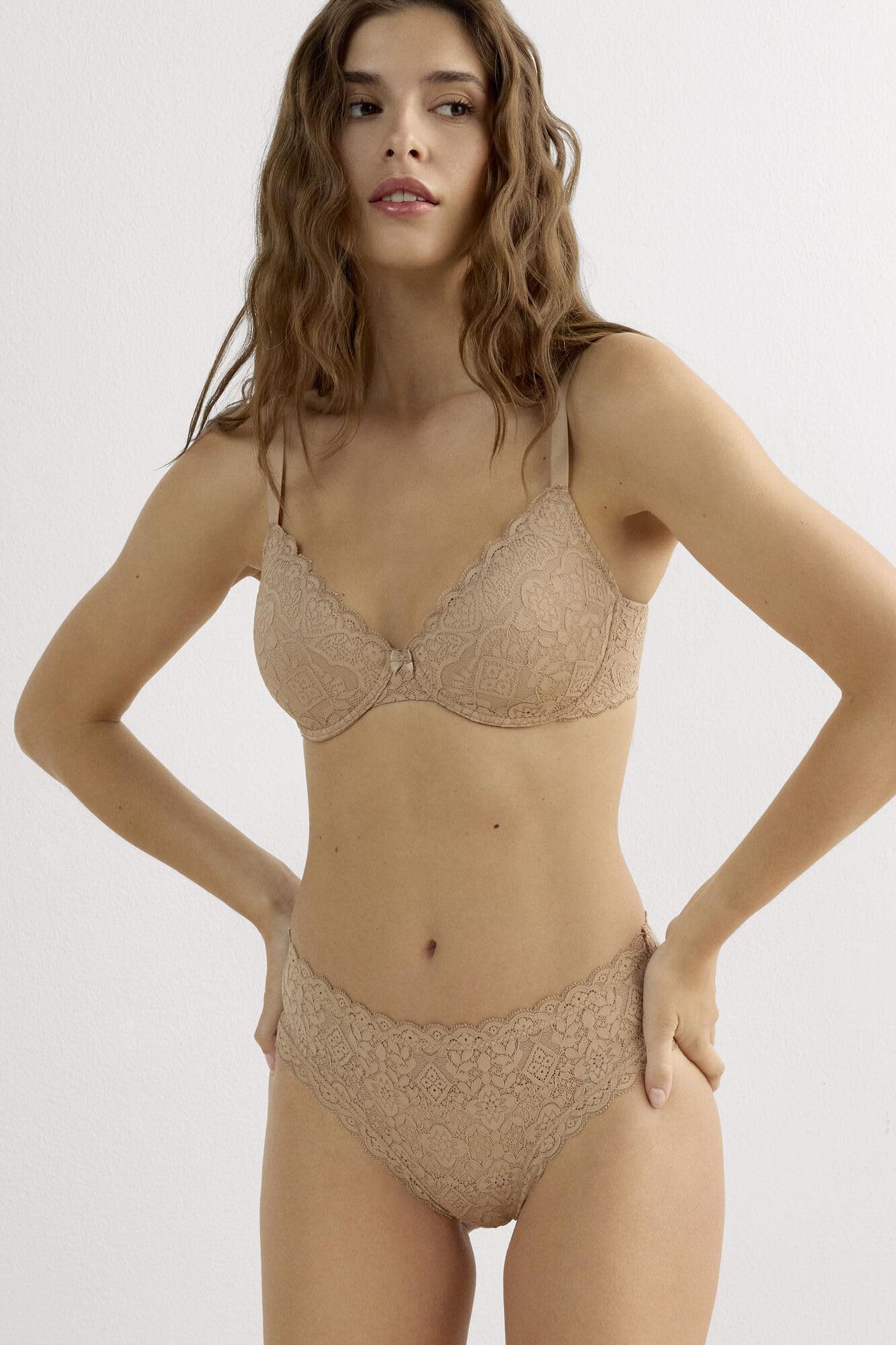 Intimissimi Braguita brasileña de encaje para mujer