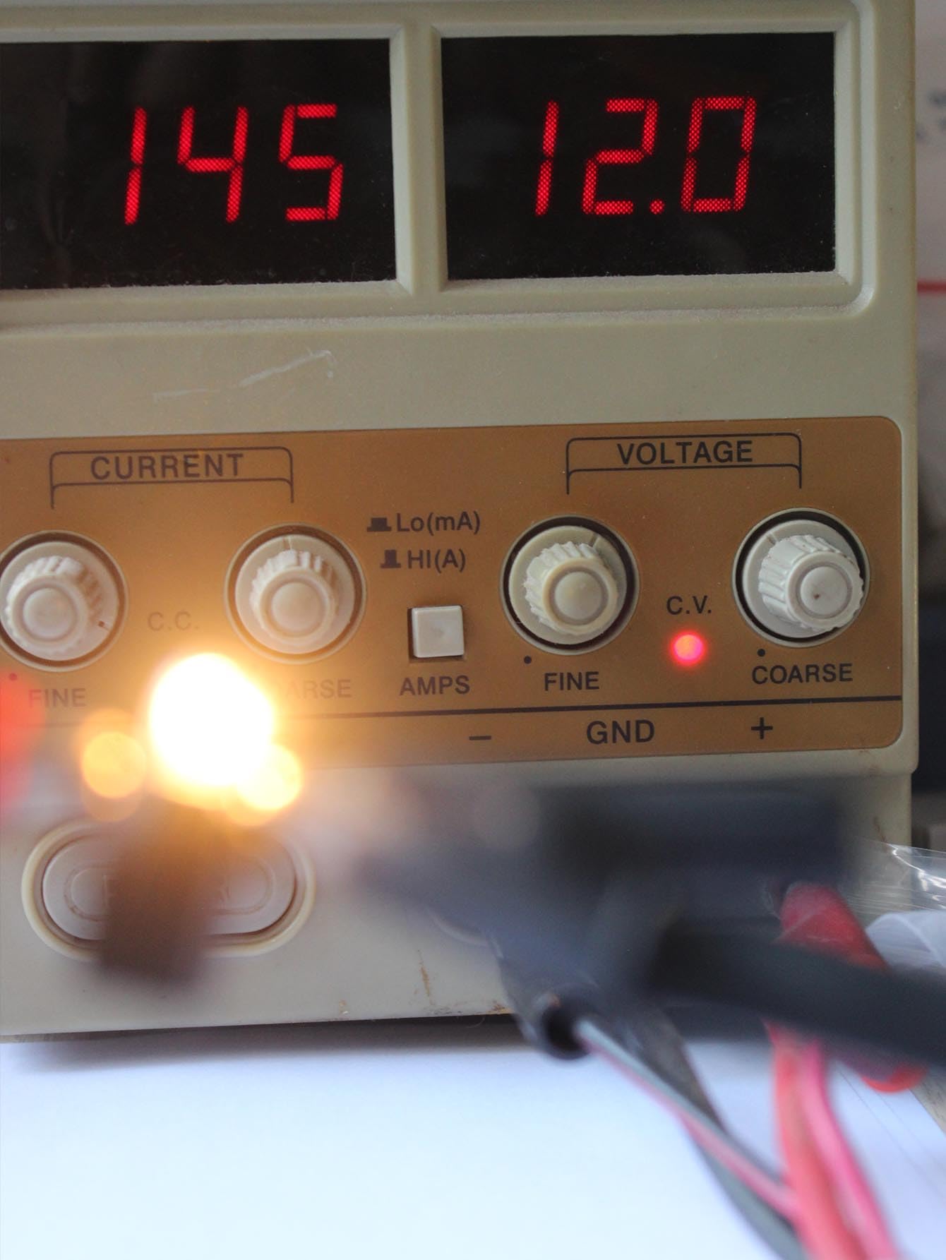 10 sztuk 12V 2W T5 B8.5D żarówka samochodowa Light Yellow Halogenowe do samochodu wewnętrznego