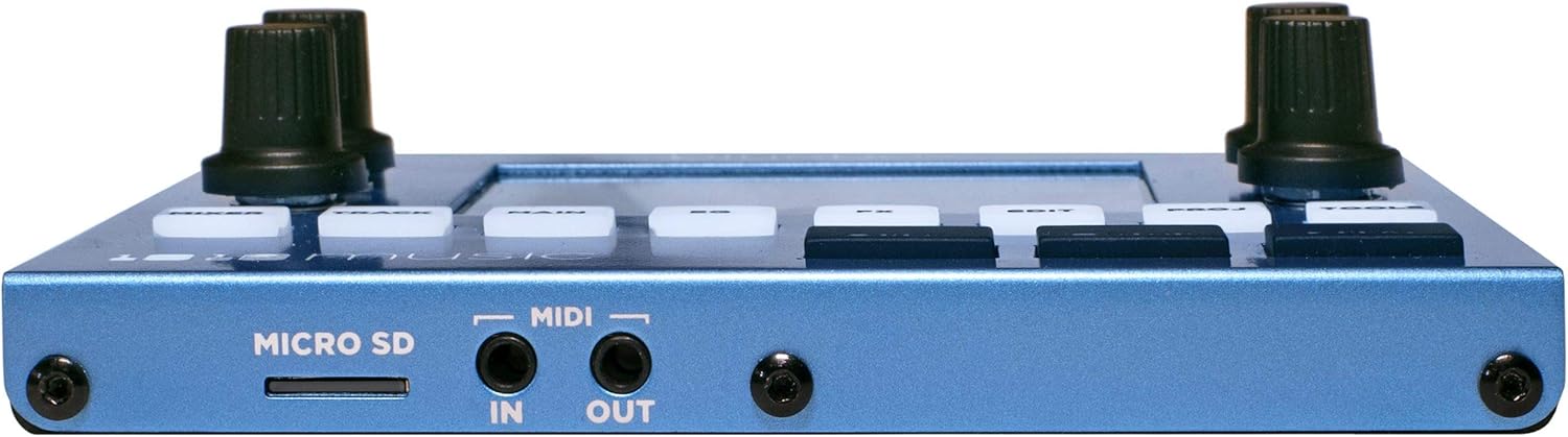 వైపు view 1010music బ్లూబాక్స్ యొక్క, మైక్రో SD కార్డ్ స్లాట్ మరియు MIDI ఇన్/అవుట్ పోర్ట్‌లను చూపుతుంది.