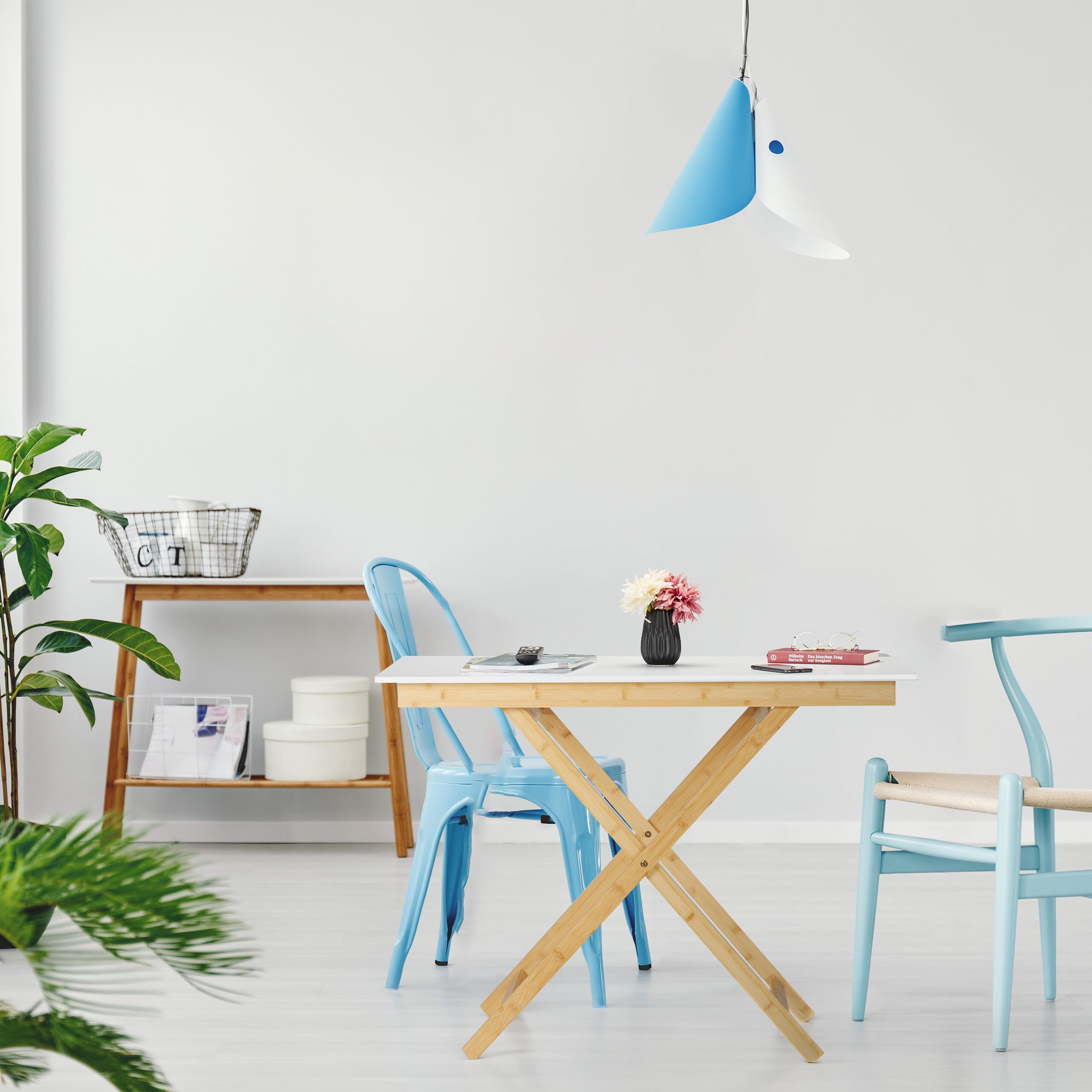 Relaxdays Tavolino Pieghevole da Cucina, Salotto o Balcone, Tavolo da caffè, bambù e MDF, HLP 70x105x50, Bianco Naturale