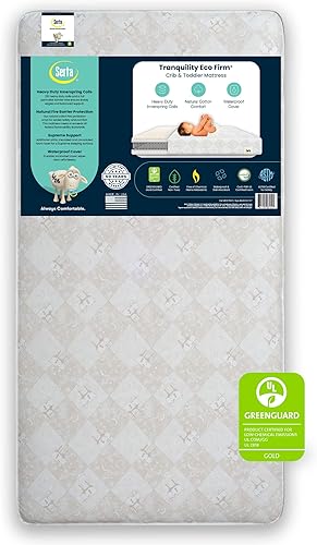 Serta Tranquility Eco Firm - Colchón de muelles interiores para cuna y niños pequeños + sábanas bajeras Delta Children para cuna y niños (paquete de