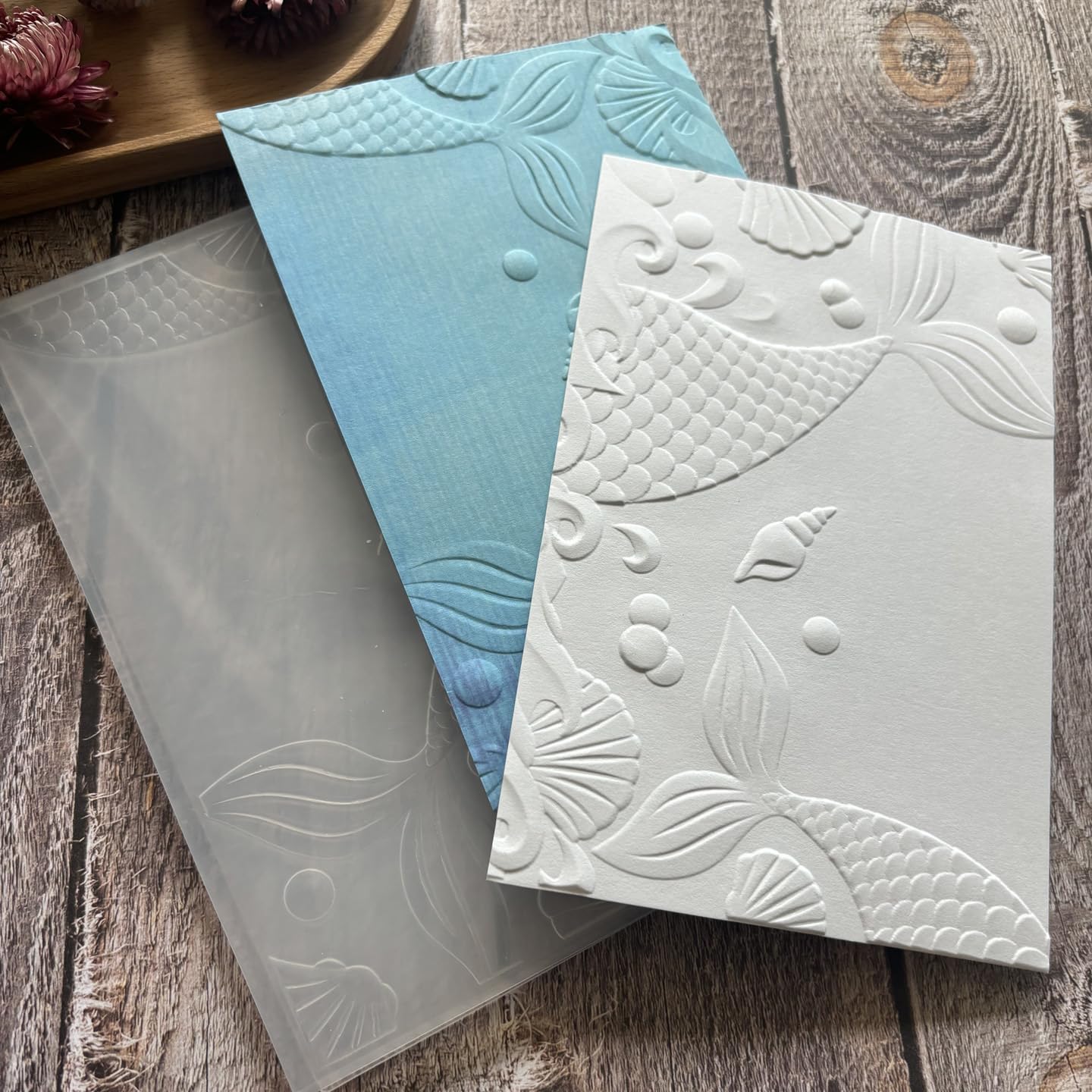 Cable Knit Braided Texture 3D Embossing Folder, Sweater Weave Pattern Plastic Stencil for DIY Scrapbooking Card Making Paper Crafts
