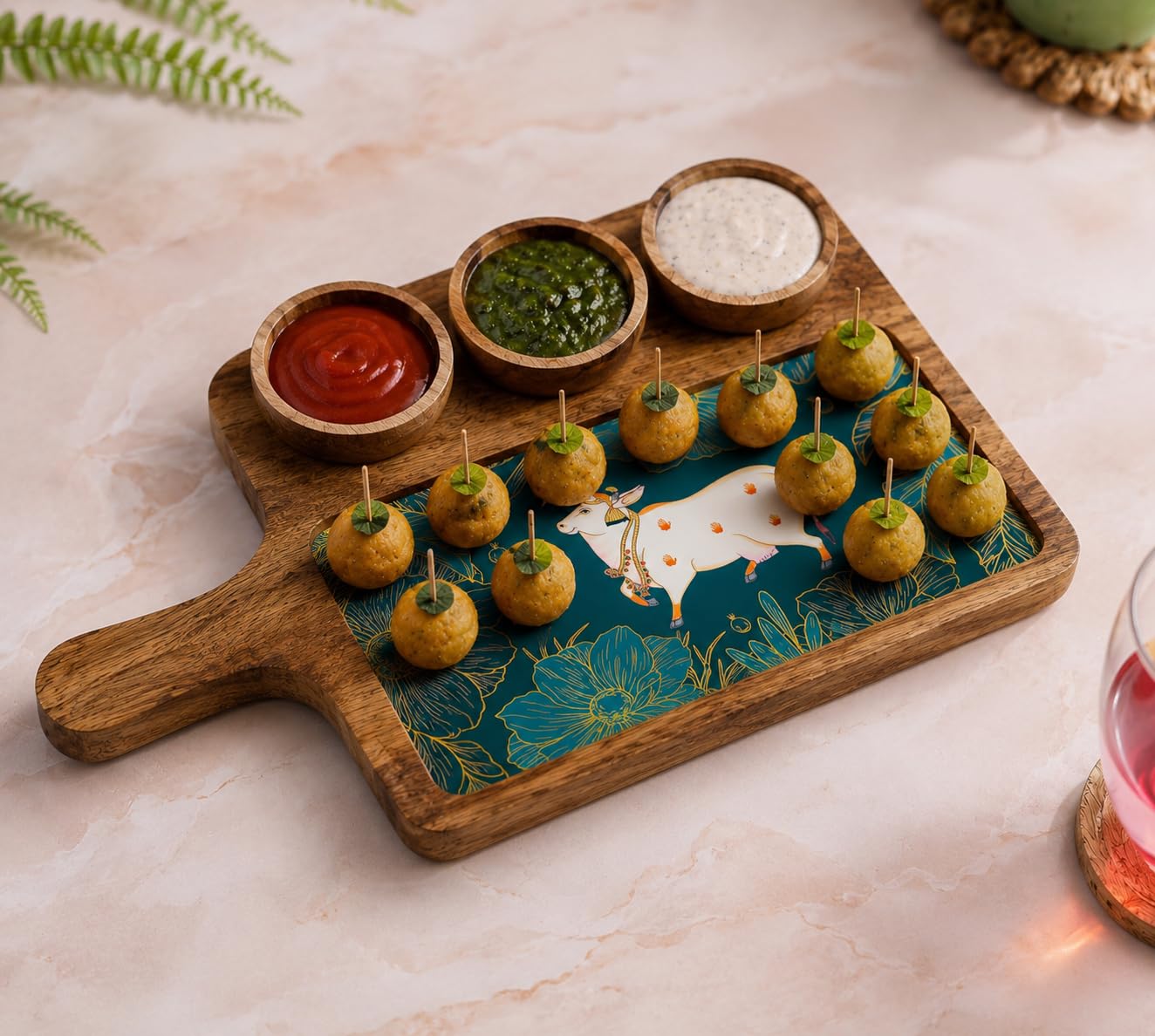 Regal Handicraft Wooden Serving Platter Mango Wood Platter/Tray Printed Servin Platter with Handle |Appetizer Plate for Dining | Snacks Serving Platter with 3 Bowls, 37x24 cm-image-3