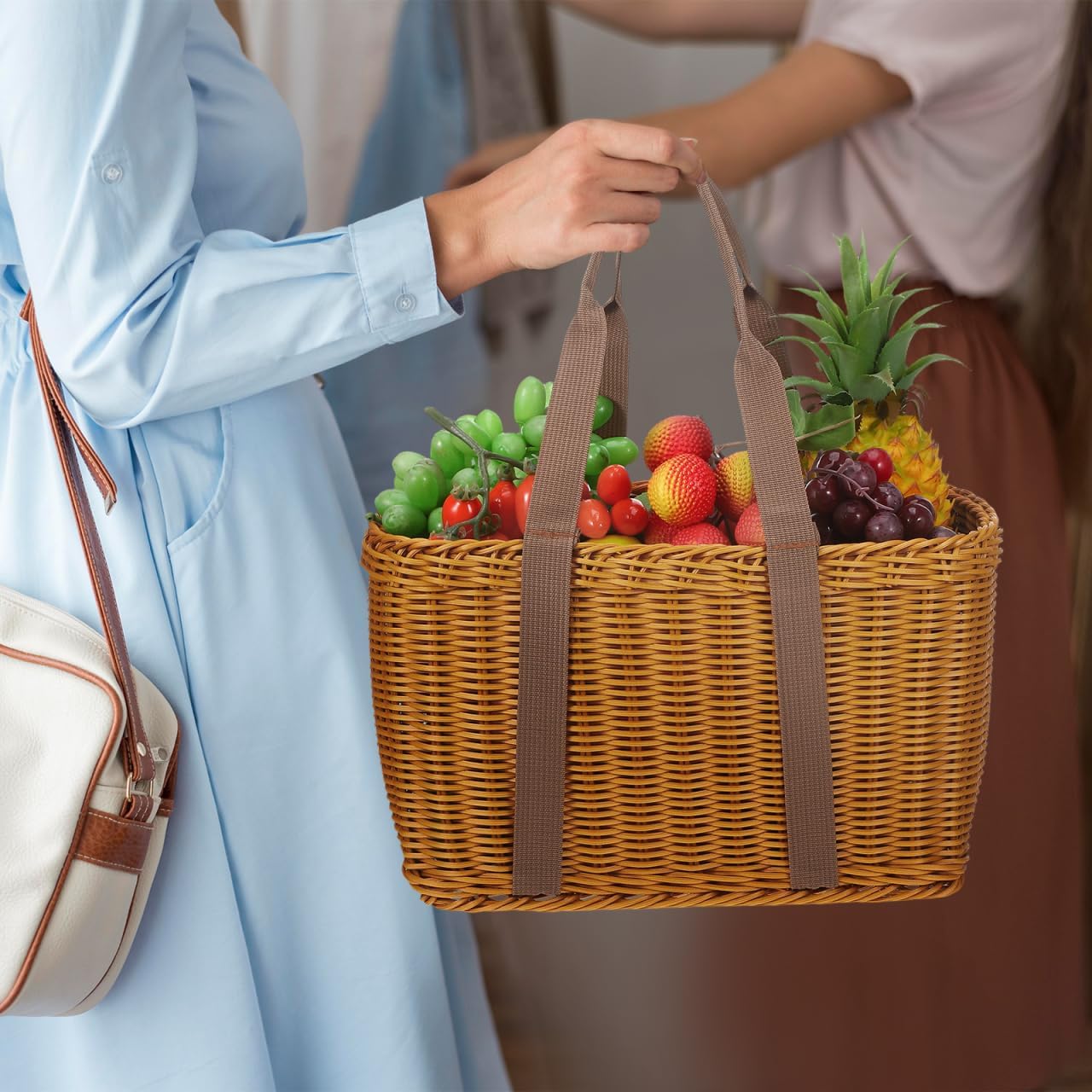 Alipis Hand-Woven Rattan Shopping Basket with Handle Portable Storage Holder for Kitchen Fruit and Picnic Use 12.6X5.5X14.9 Inches - Image 4