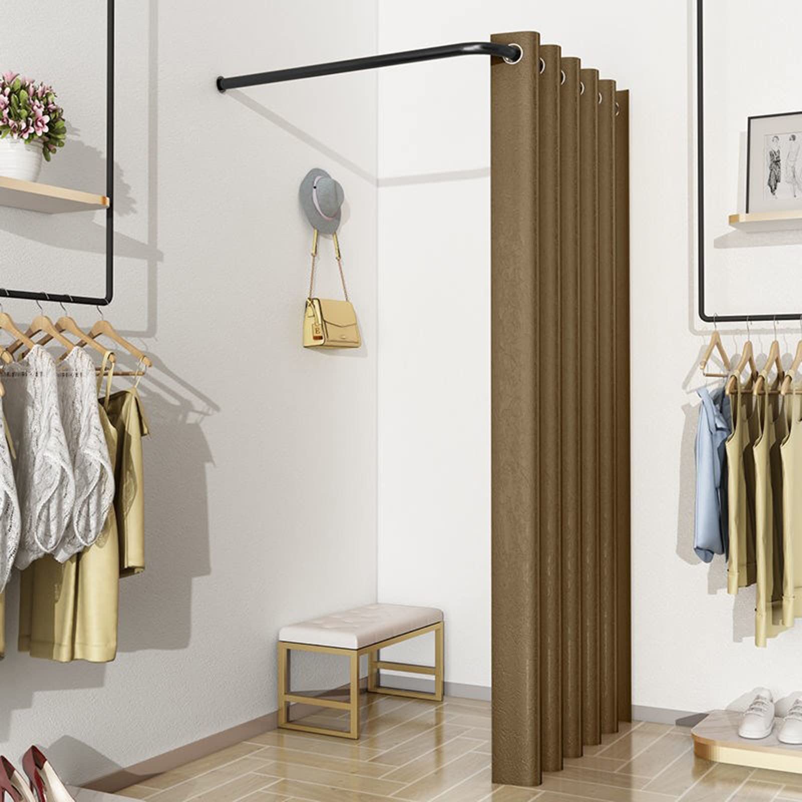 Vestiaire de magasin de vêtements opaque pour protéger la vie privée des clients en boutique