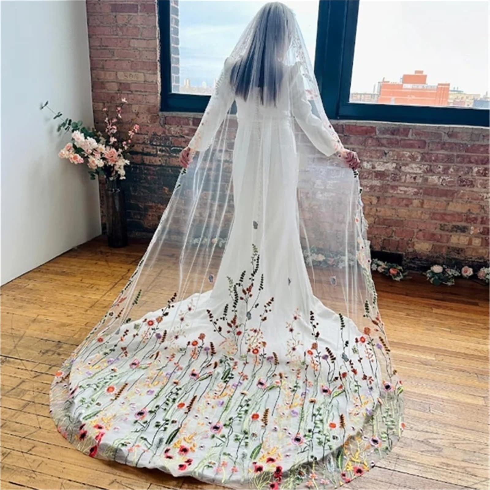 Amazon.com: Colorful Floral Edge Bridal Veil with Comb  display picture 2