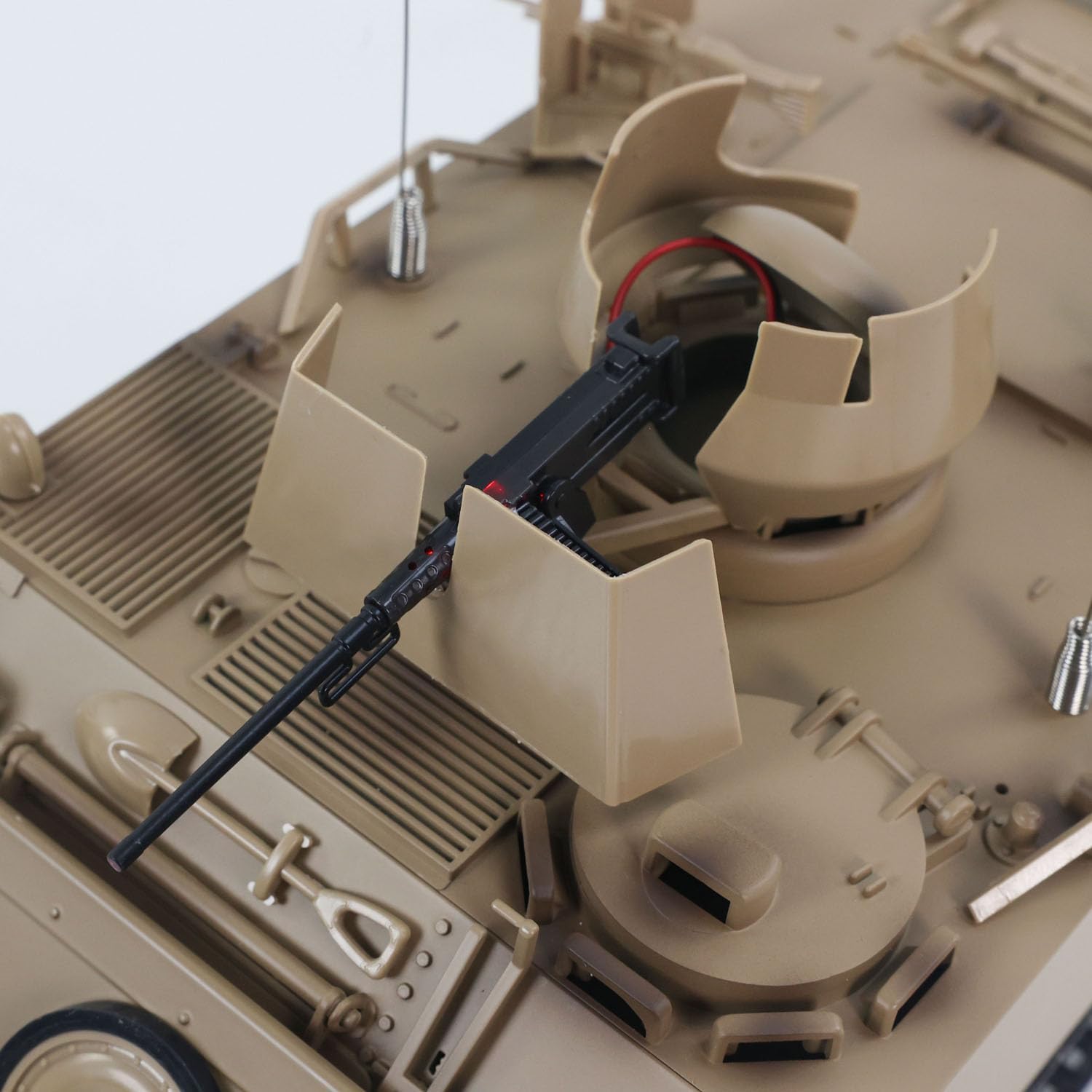 1/16 Tongde RC Tank M2412-B M113A1 ACAV Infrared 360 Turret Rotation Smoking Light Sound Remote Control Electric Model RTR Hobby Grade Model for Adult Hobby