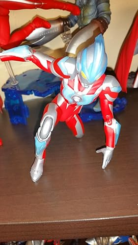 Amazon.co.jp: TAMASHII NATIONS ULTRA-ACT ウルトラマンギンガ : おもちゃ