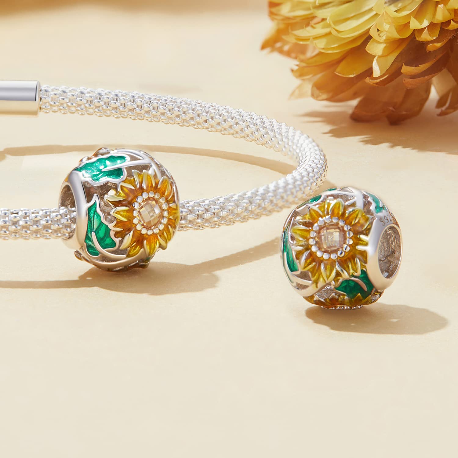 Ciondolo a forma di girasole, in argento Sterling 925